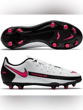 Nike Phantom GT Cleats